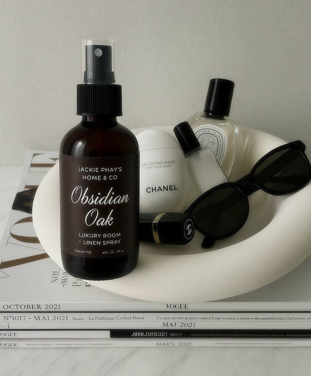 Obsidian Oak Luxury Room / Linen Spray