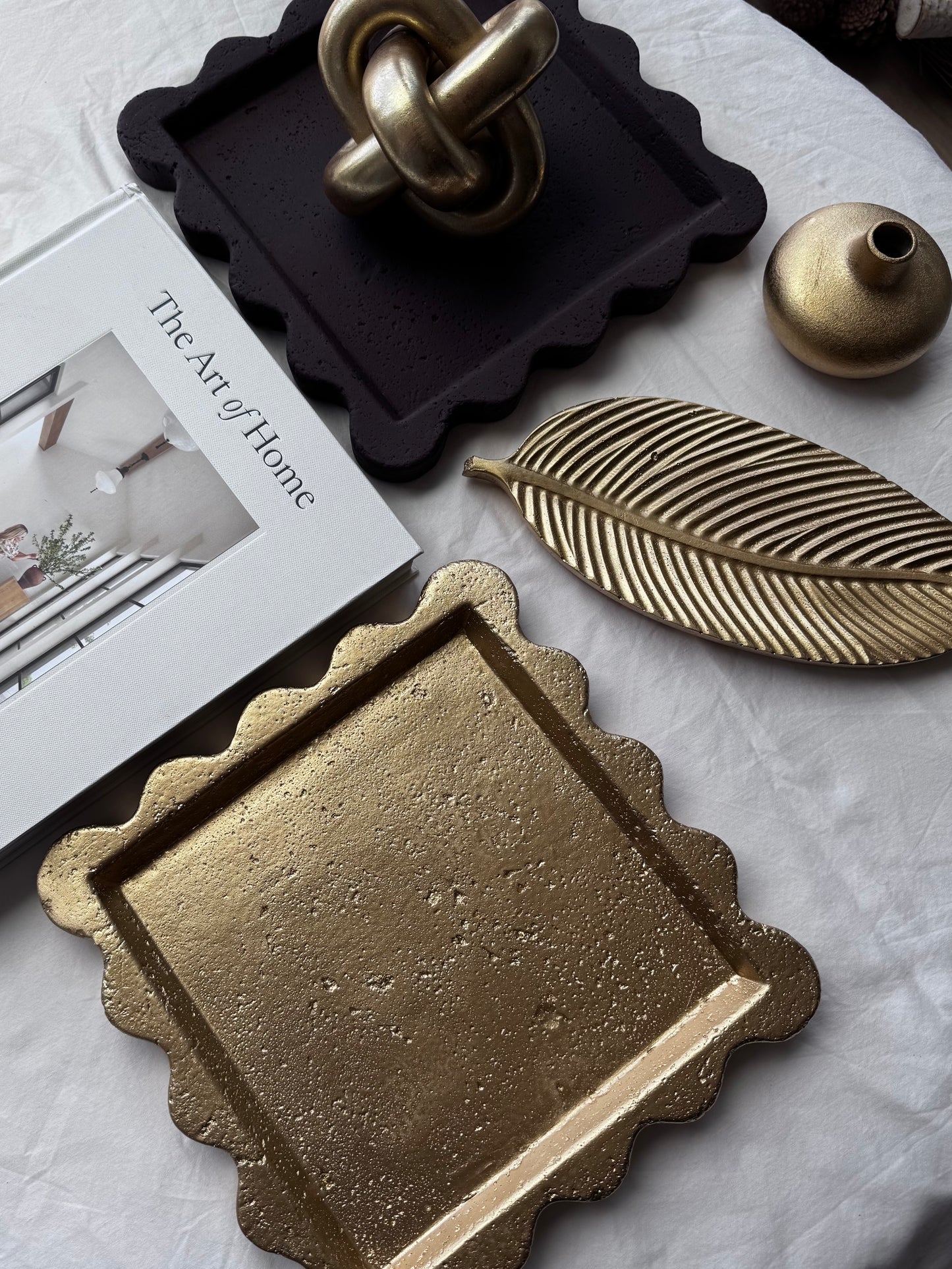 Aegean Curve Tray